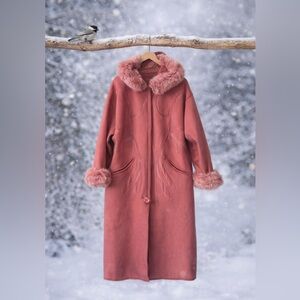 Linda Lundstrom 6-piece LaParka ensemble parka shell mittens boots